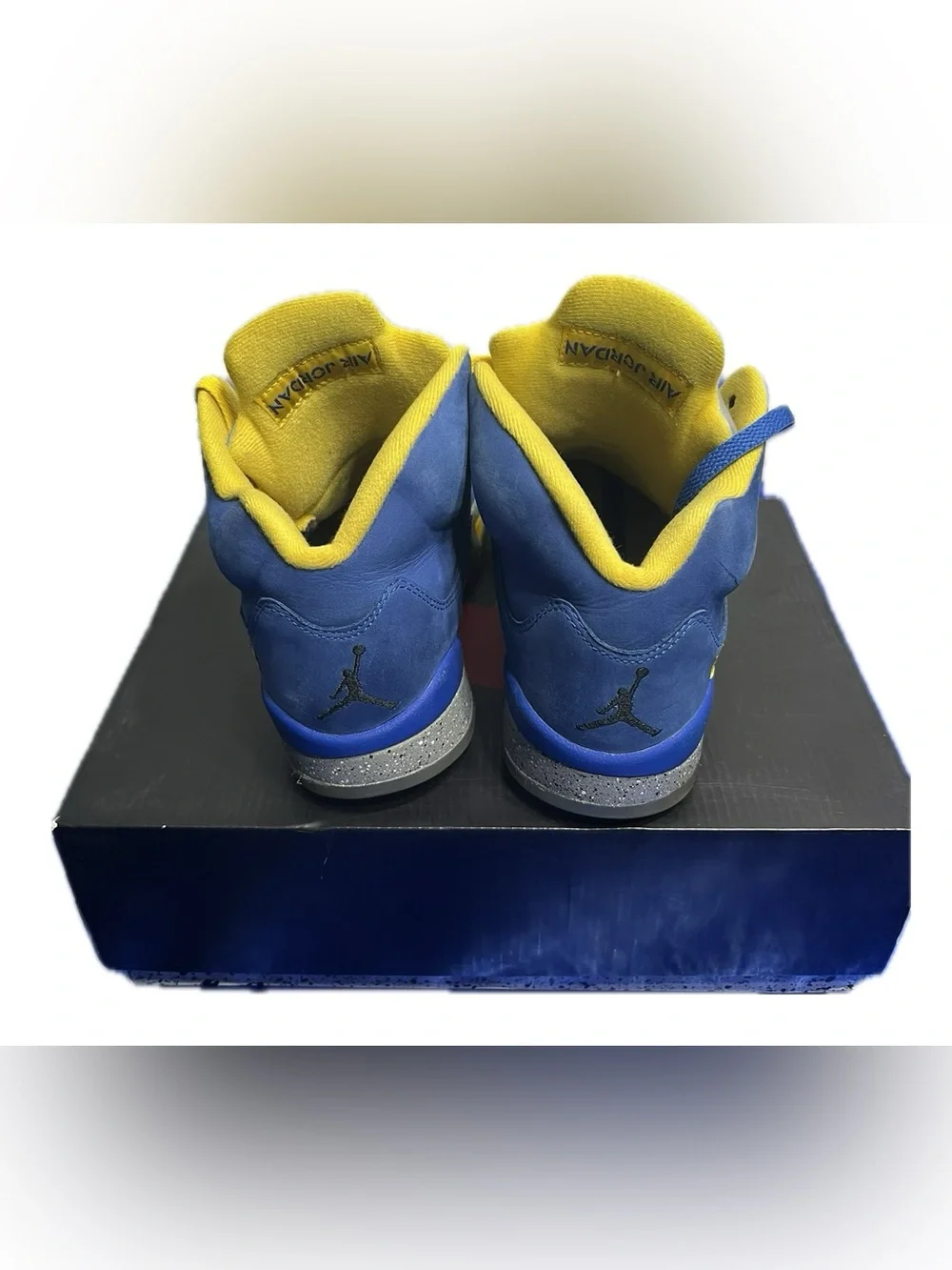 Air Jordan 5 Retro JSP “Laney” (Varsity Royal)